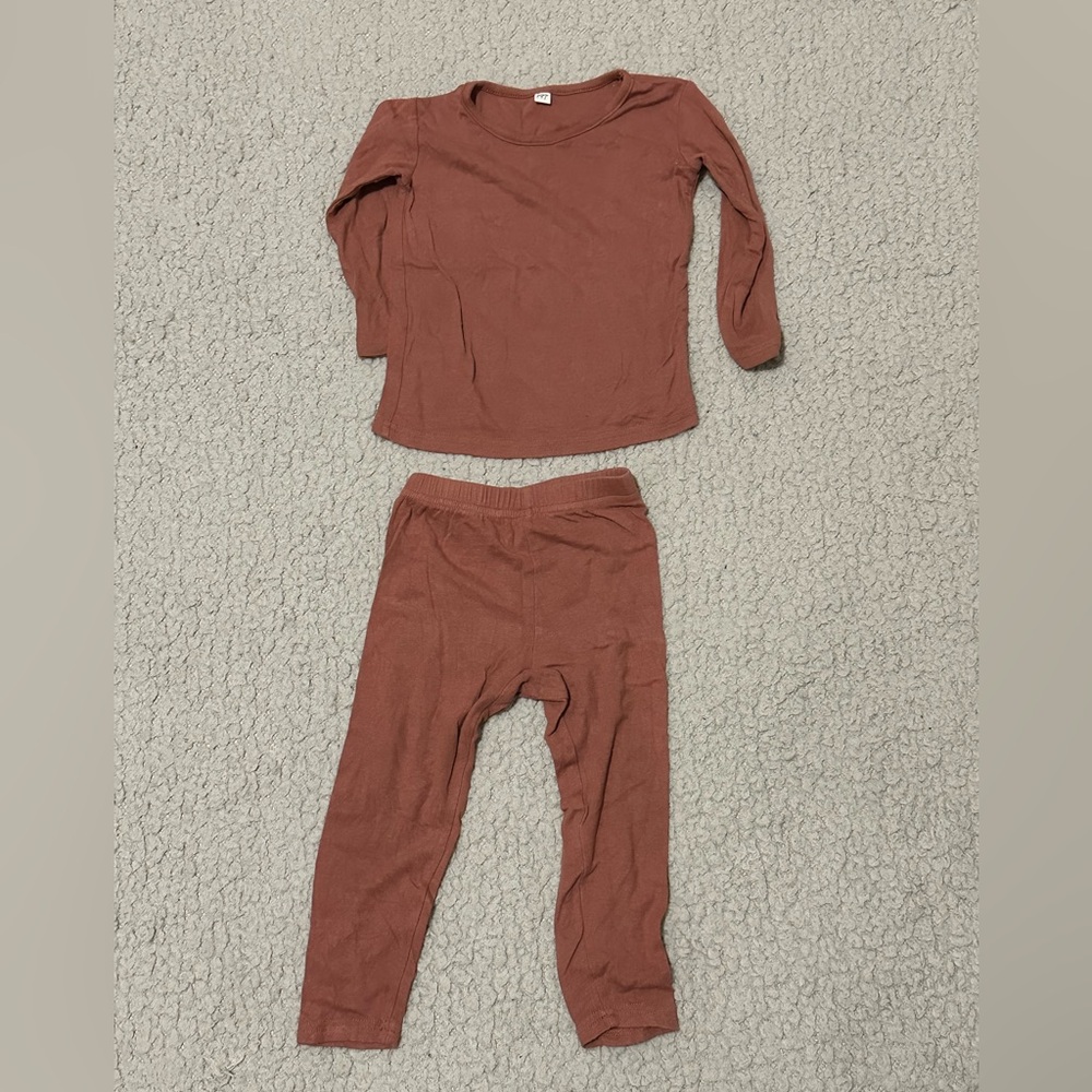 Kids Pajamas Set in Brown
